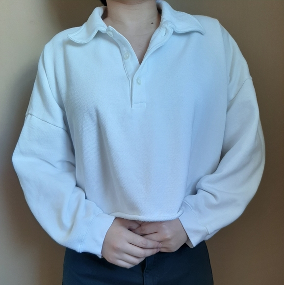 Aritzia Sweaters - Aritzia Sunday Best Cropped Polo
